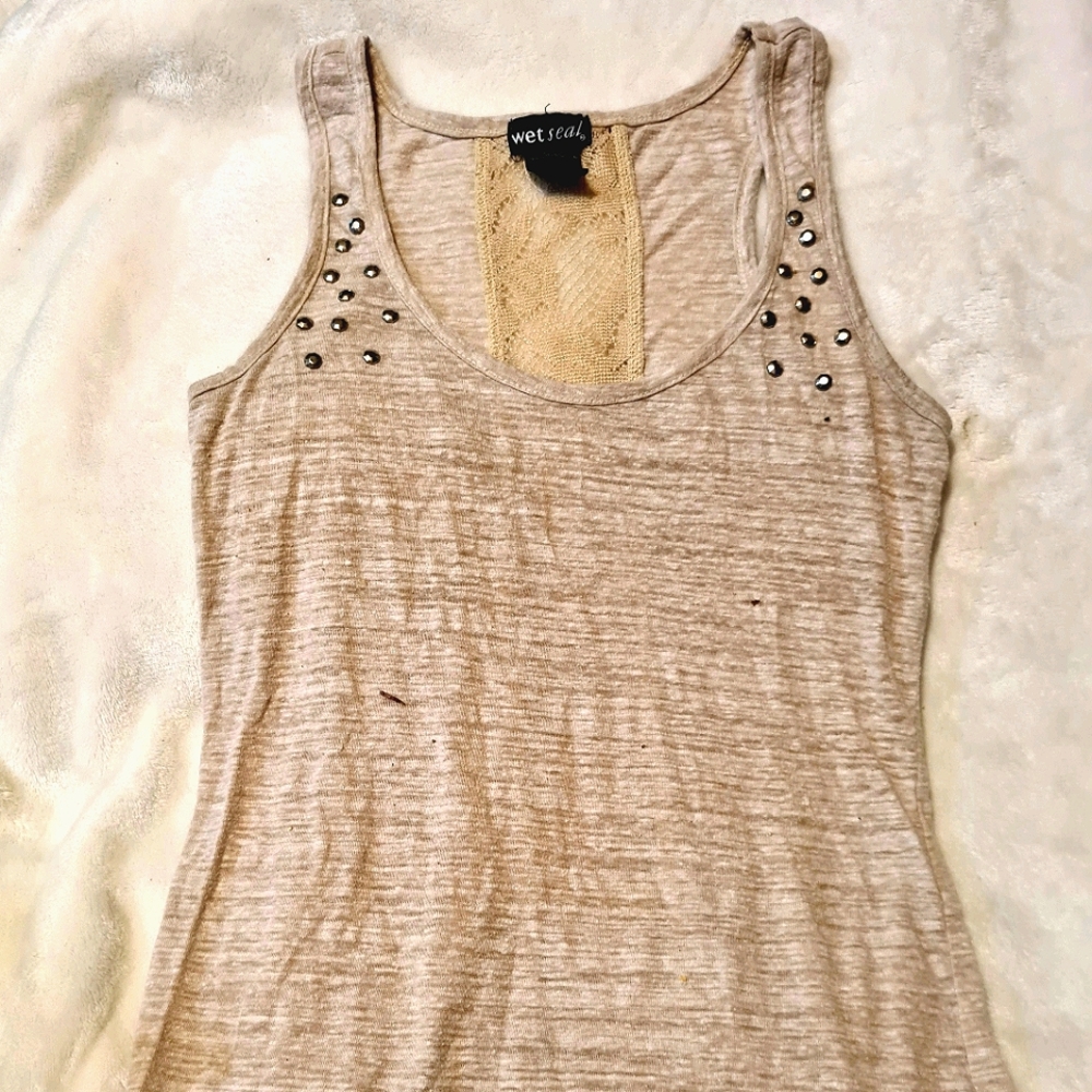 Wet seal tank top